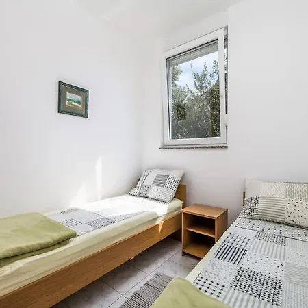 Appartamento Inviting Near Mala Mandra *
