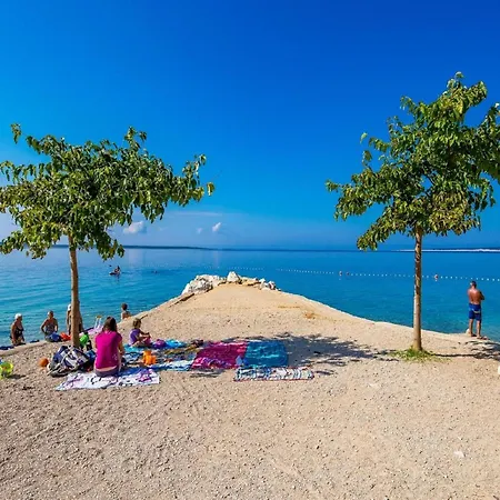 Inviting Near Mala Mandra Appartamento *